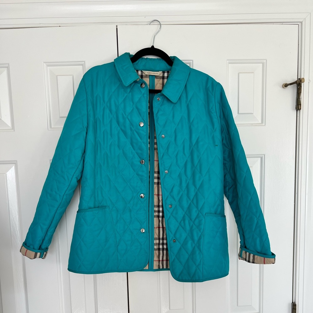 Burberry quilted jacket size medium